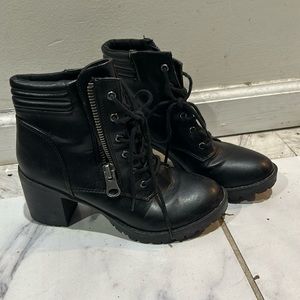 Steve Madden Black Heeled Boots (women)